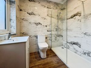 Photo 6- click for photo gallery